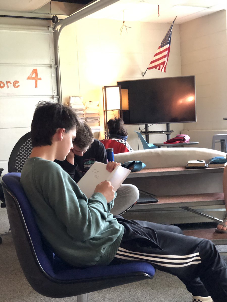 EmpoweredLit's tweet image. The big day arrived! Abby’s book in now in print. There is a list of peers waiting to read it. I’m so proud to be part of Abby’s journey, of all student journeys. #studentproposal #toganine @STEM_Saratoga @kmkaye @edUcation_frwd @kramerkathy @SaraBesserer