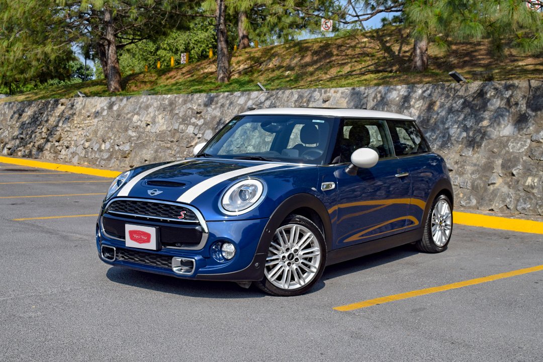 TipiTopmx's tweet photo. 🆕 Mini Cooper Salt S 2017 🆕
#MINI #Autos2017 #AutosMTY#MINIMINICOOPER #Autos2017 #AutosMTY Precio: $300,000 | Info completa: https://t.co/8BUGmRQt9C
-
¿Tienes uno parecido? Véndelo aqui: https://t.co/RUfbhIdlUl https://t.co/dxGjSIBQy1