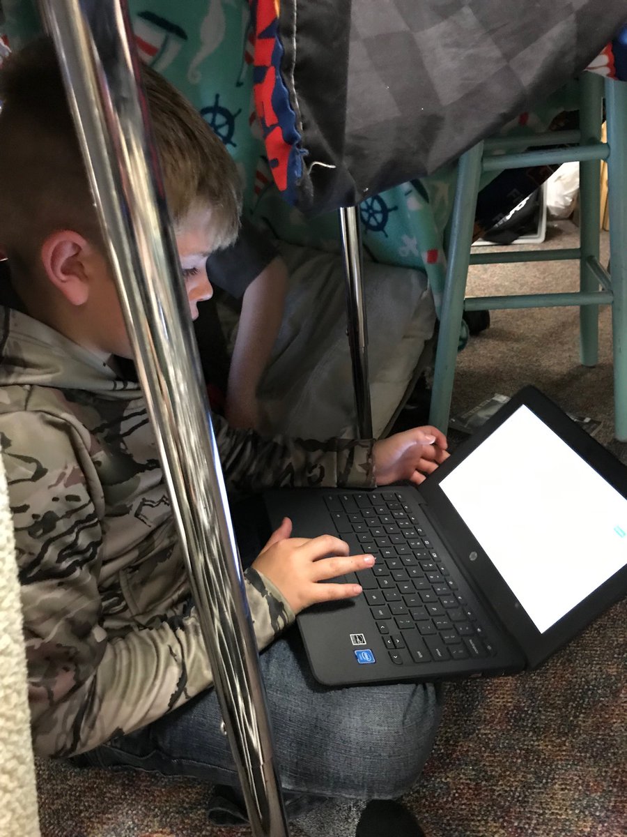 CariLillquist's tweet photo. A fun day of learning in our forts! Or even “on” them!! https://t.co/T1IlRqzMMw