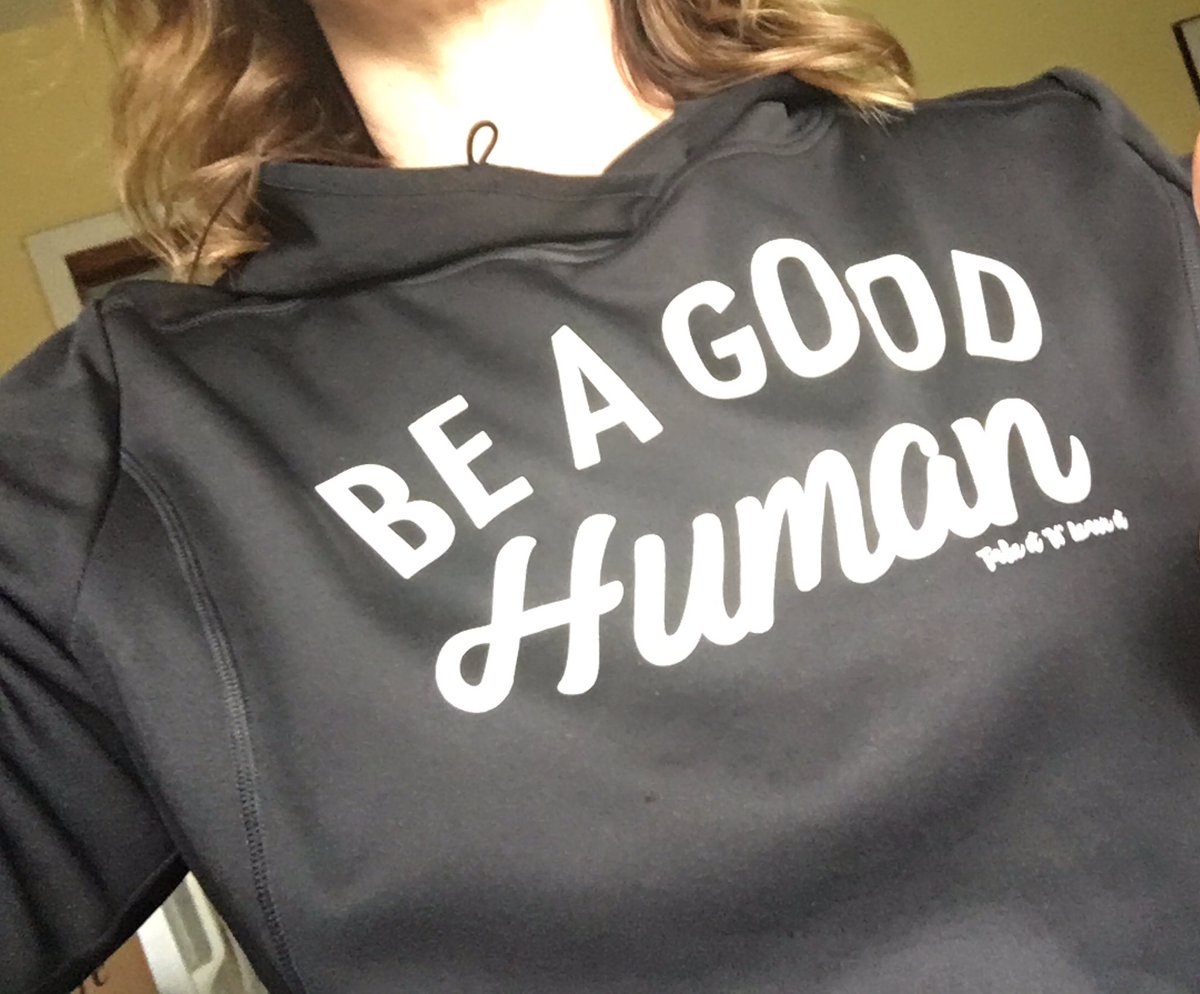 DoggosOfYYC tweet media