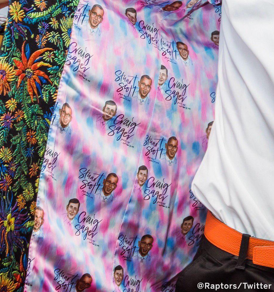 .<a href="/DGreen_14/">Danny Green</a> honoring Stuart Scott and Craig Sager before Game 4 👏

(via <a href="/Raptors/">Toronto Raptors</a>)