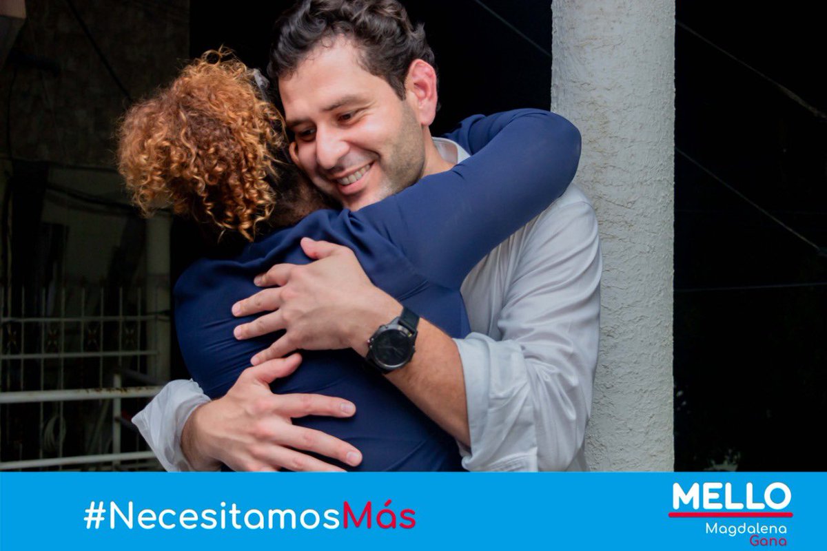 LuisMiguelCotes's tweet photo. En el barrio Santa Cruz de Santa Marta, me dieron un abrazo de esos con los que ratificamos que unidos y comprometidos transformamos nuestro territorio. 
#MagdalenaGana cuando nos hacemos amigos https://t.co/DgiXW1goov