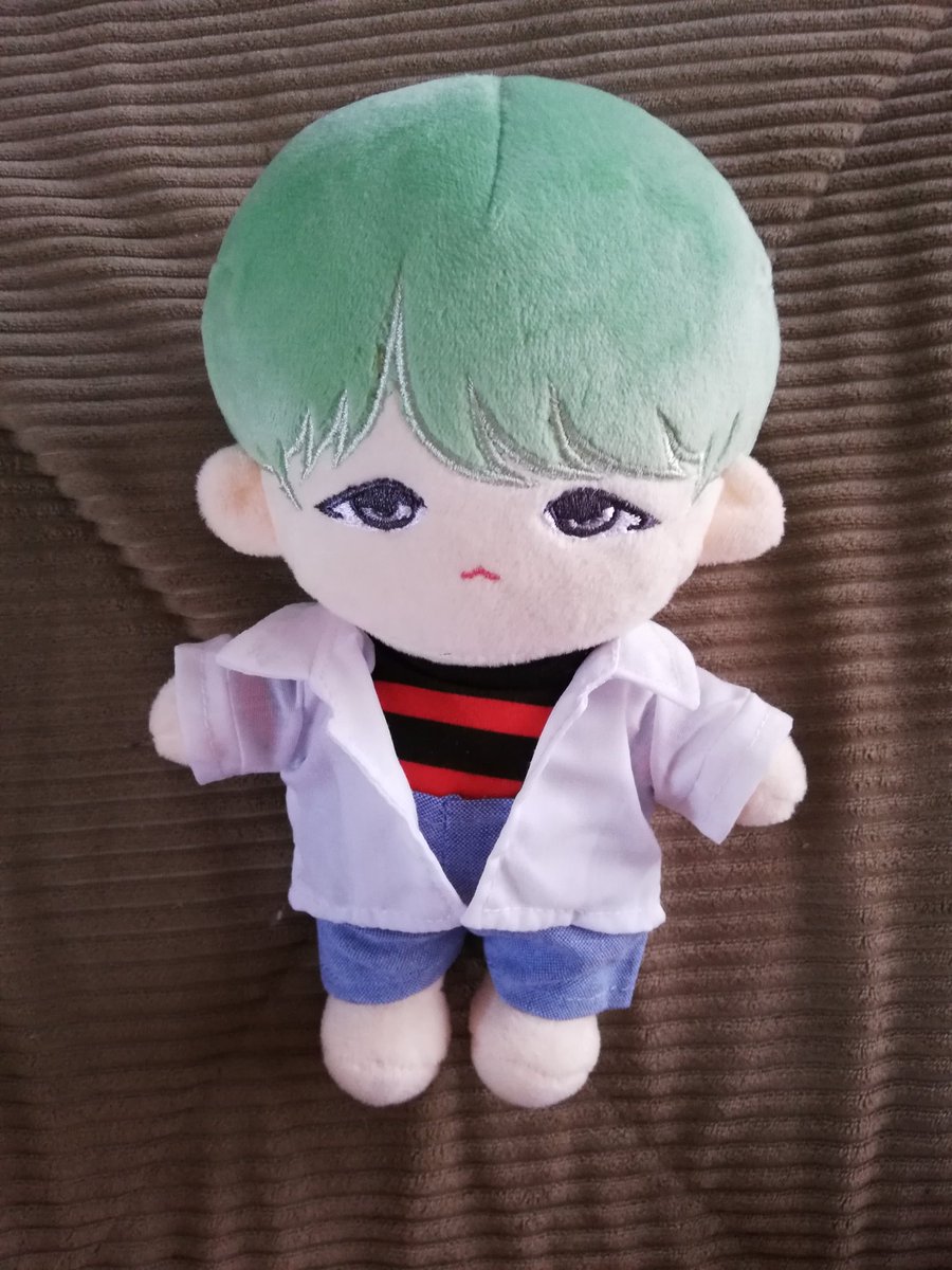 CLkpopGO's tweet photo. SE VENDE ENTREGA INMEDIATA
Doll de Suga (Yoongi) con tres tenidas a $28.000, envíos a todo Chile por pagar y entregas en los ángeles ❤️🇨🇱
#Bts #doll #suga #yoongi #Chile https://t.co/Bnpg3slUNr https://t.co/v3bwzED7zk