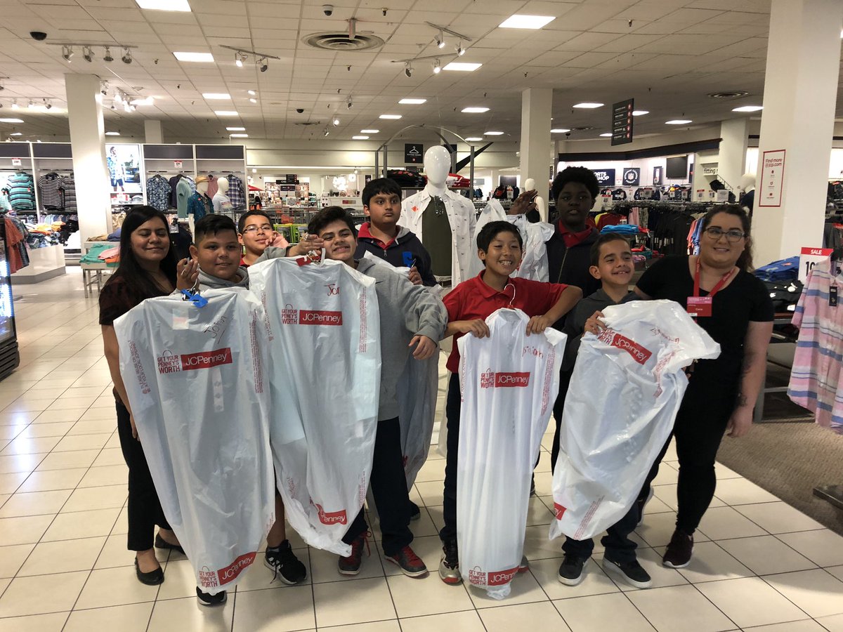 RCarrizales80's tweet image. Thank you! Thank you! Thank you @Cable_PTA and @jcpenney for this gift our Cable 🧸Cuballeros ❤️will never forget! They are looking like the true gentlemen they are! We are ready for the NISD YGO Conference. @GabriellaMills @HdzMaestro @NISDCable @NISDCounseling #ThisIsCable