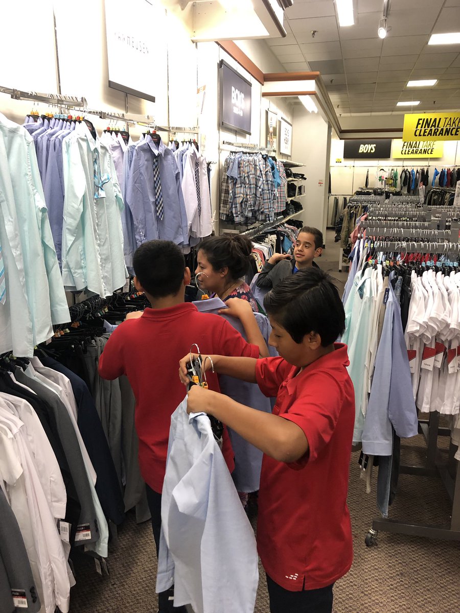 RCarrizales80's tweet image. Thank you! Thank you! Thank you @Cable_PTA and @jcpenney for this gift our Cable 🧸Cuballeros ❤️will never forget! They are looking like the true gentlemen they are! We are ready for the NISD YGO Conference. @GabriellaMills @HdzMaestro @NISDCable @NISDCounseling #ThisIsCable