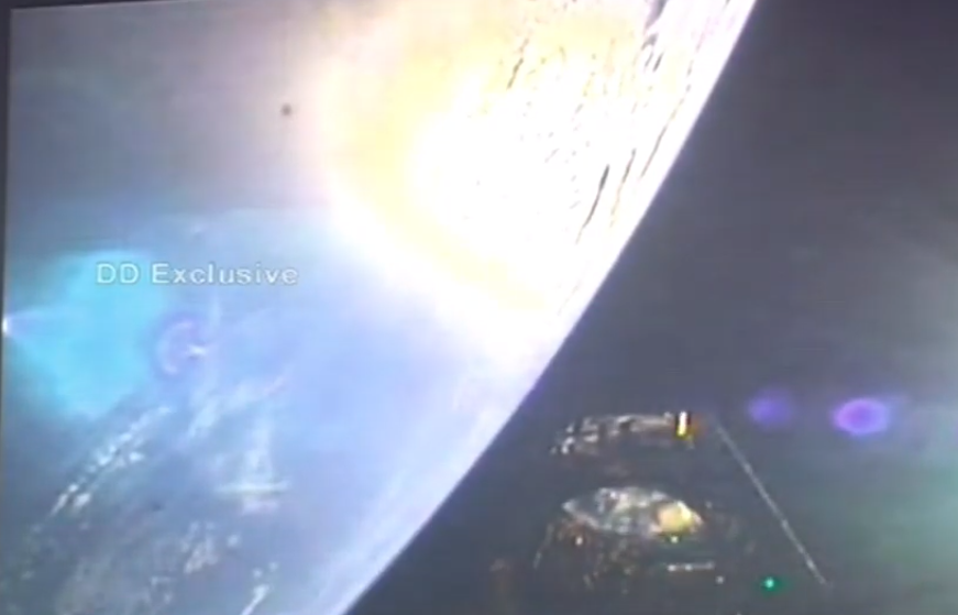 isro's tweet photo. 🇮🇳 #ISROMissions 🇮🇳

#PSLVC46 successfully injects #RISAT2B into Low Earth Orbit.
Here's the view of #RISAT2B separation captured by our onboard camera

Our updates will continue. https://t.co/WUTBdNH2XJ