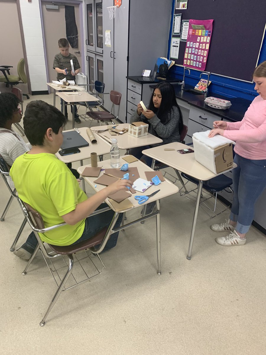 Rossi_Reyn's tweet photo. Designed and built a new animal species that has many adaptations to survive! #STEMester2019 #designcycle https://t.co/8xmLGiuaxD