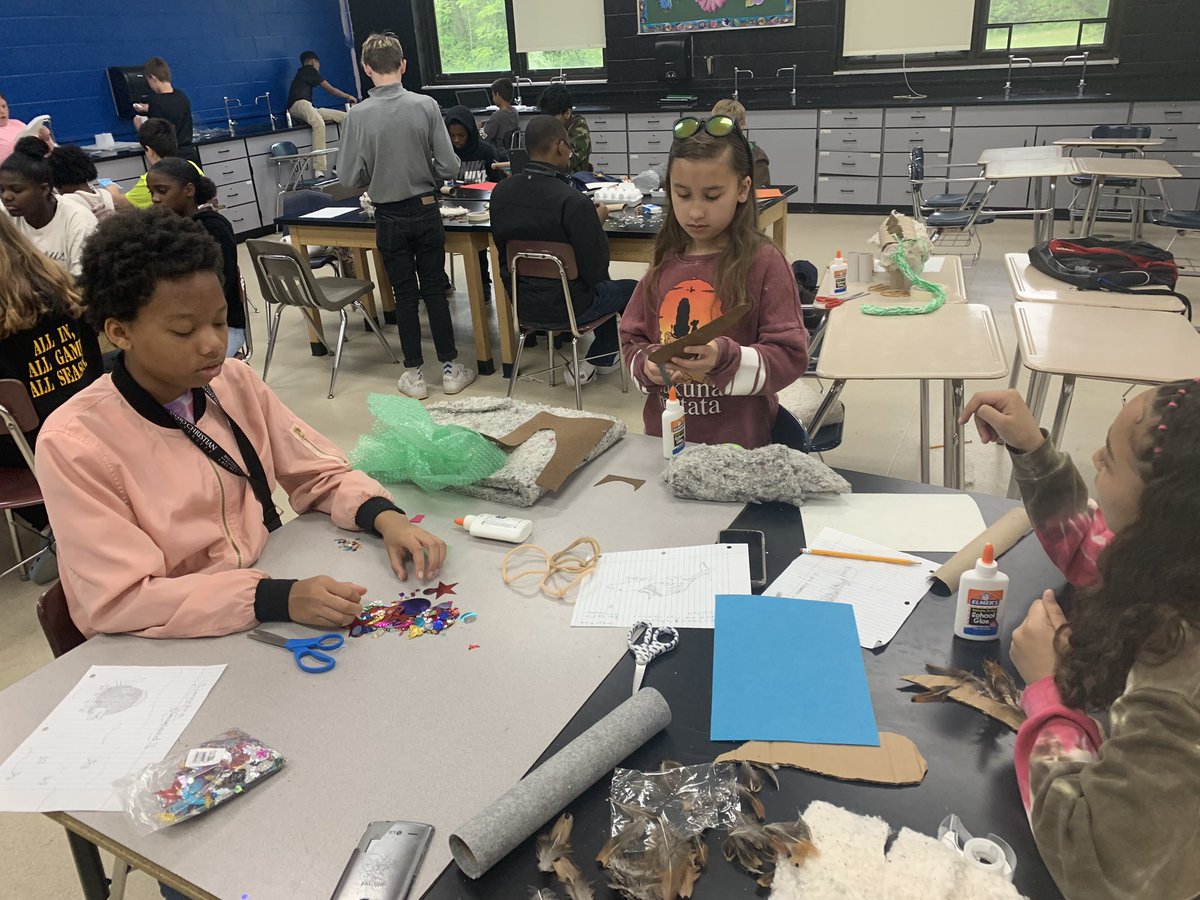 Rossi_Reyn's tweet photo. Designed and built a new animal species that has many adaptations to survive! #STEMester2019 #designcycle https://t.co/8xmLGiuaxD