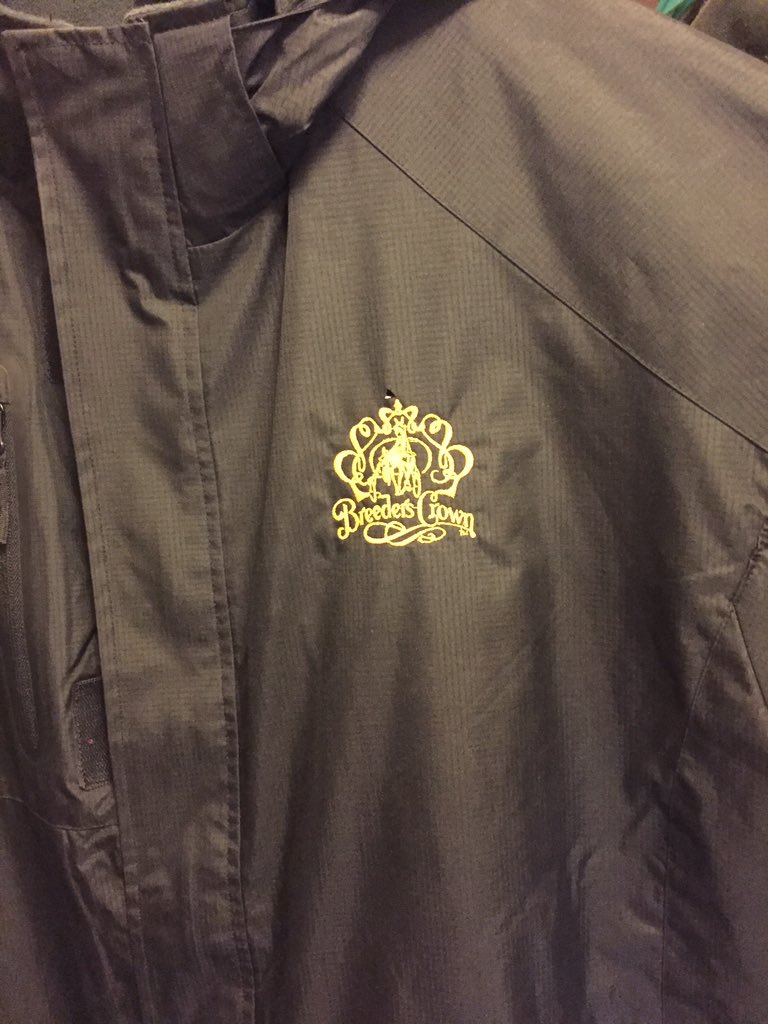 chadmoore1976's tweet photo. This was sent to me from @Hambletonian_ (Moira Fanning) what a nice gesture and I appreciate it. That @Breeders_Crown coat and hats are very nice and the hand written card makes me very happy to have them reach out to me in this time of illness. Thank you once again! @AndPacing https://t.co/KGNdn51xZ3