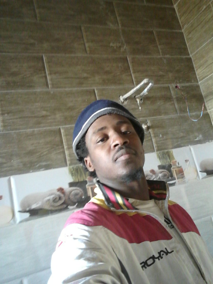 Konate Mohamed (@konatem51606302) on Twitter photo 