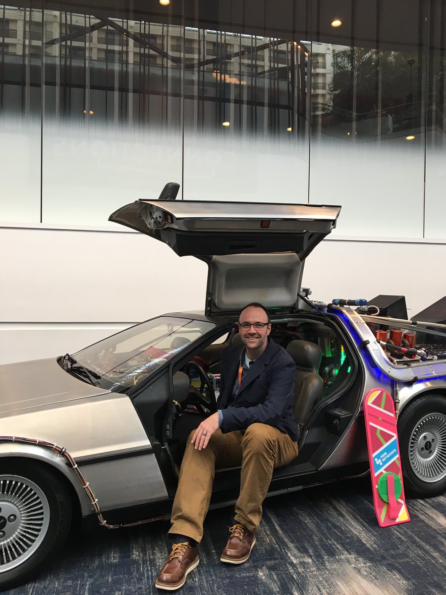 MMBNetworks's tweet image. Even more happy faces!

#CONNUS19 #futureofiot #iot #connectedhome #bttf #delorean #meetup