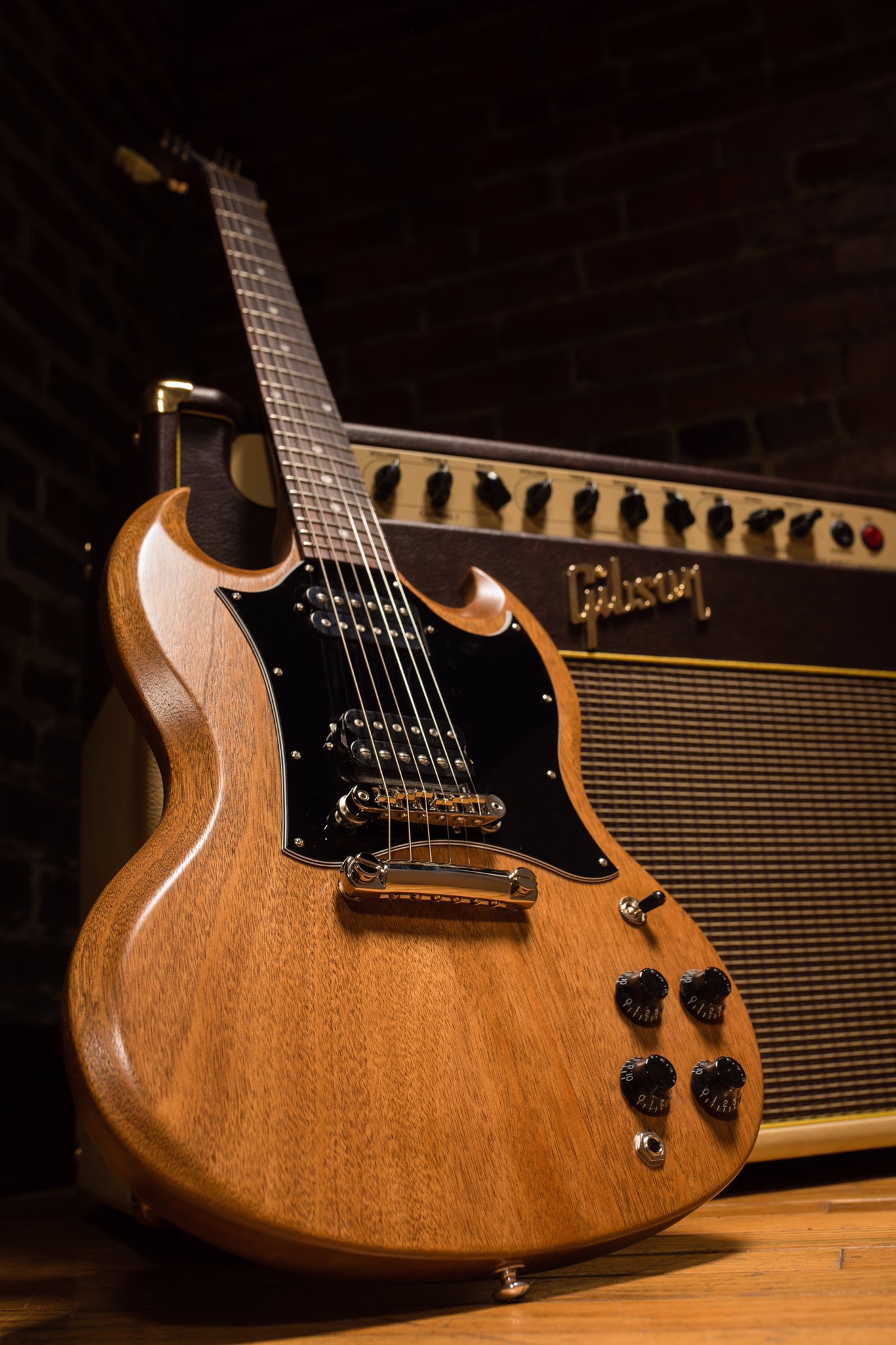 Gibson on Twitter: "Available in Vintage Cherry Satin, and Natural Walnut Satin, the SG Standard Tribute boasts a traditional mahogany body and rounded profile maple neck with rosewood fingerboard. #gibson #theoriginal #onlyagibsonisgoodenough