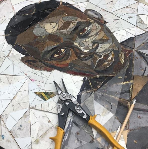 CrescentToolsAu's tweet photo. Art Attack!
Beautiful mosaic artwork by @Matt_Small_Art
#mattsmall #mosaic #art #urbanart #contemporaryart #tinsnips #aviationsnips #metal #TrustedbytheTrades https://t.co/XcNCcZ8ACq