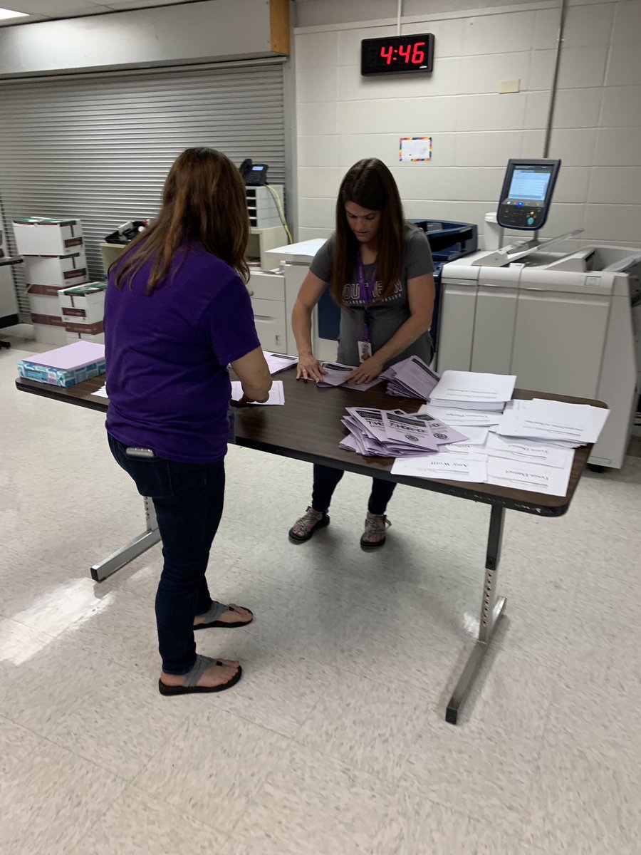 mrs_linebarger's tweet photo. Getting ready for @GoodnightSMCISD’s End of Year Awards ceremonies! 🥇 Thank you to our awesome Awards Committee for their hard work! 🙌🏼@Win_at_Science @PiggShelly @Ms_V_OGMS @cwilder12 @MrsAliciaPosey #WeAreOGMS https://t.co/QYSnHaQNuI