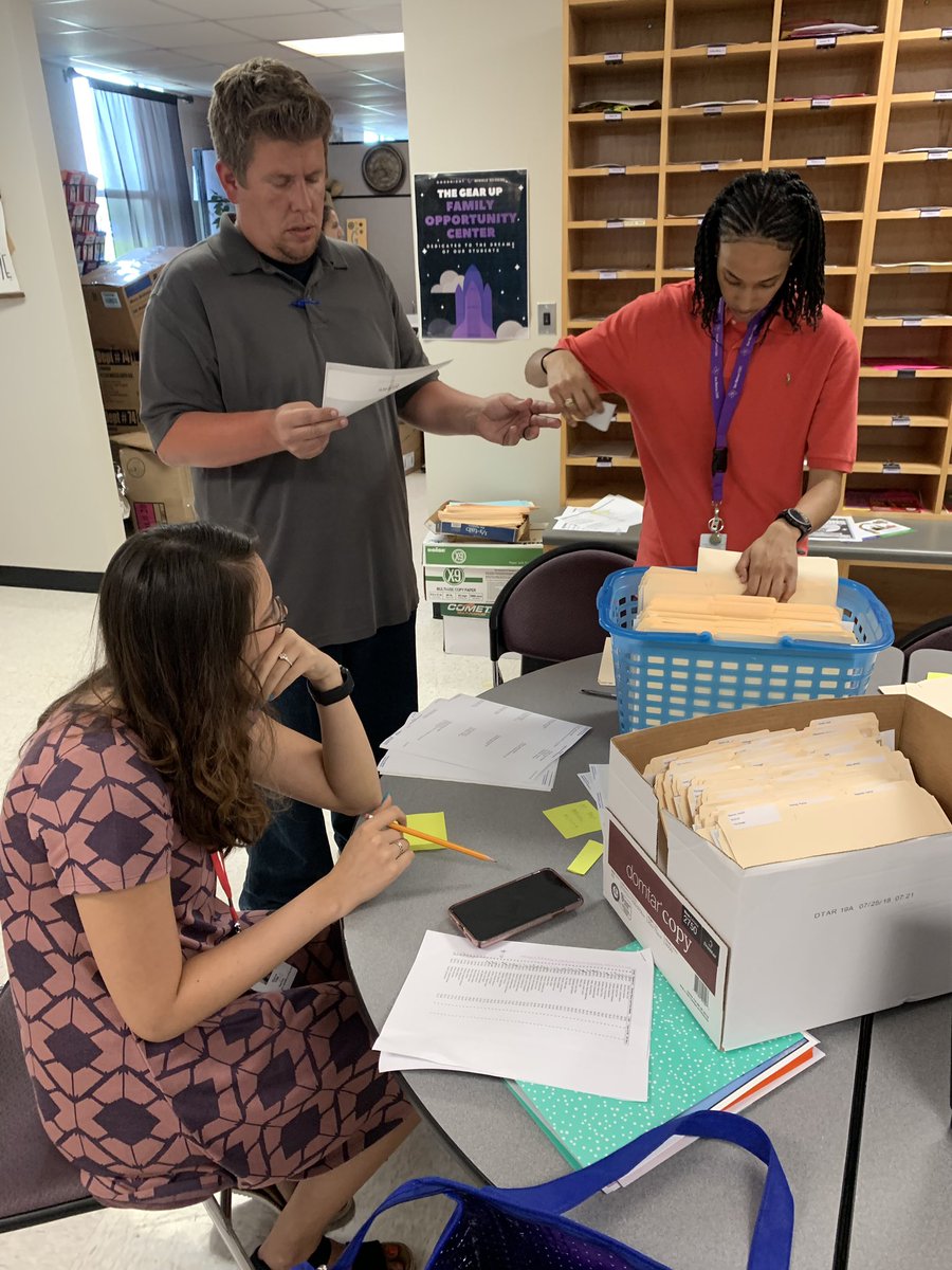 mrs_linebarger's tweet photo. Getting ready for @GoodnightSMCISD’s End of Year Awards ceremonies! 🥇 Thank you to our awesome Awards Committee for their hard work! 🙌🏼@Win_at_Science @PiggShelly @Ms_V_OGMS @cwilder12 @MrsAliciaPosey #WeAreOGMS https://t.co/QYSnHaQNuI