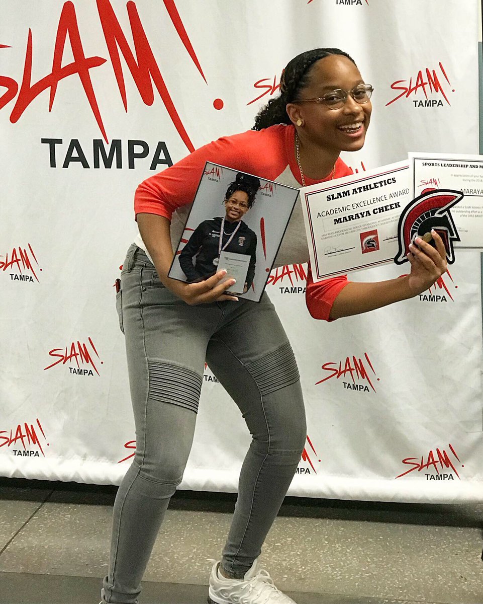 MarayaCheek22's tweet photo. 🙏🏾🙌🏽🥇👑🏀📚‼️ https://t.co/EfqByQ5R0j