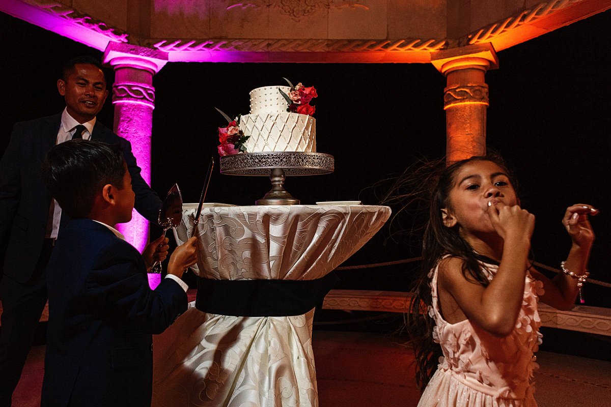 eawedphoto's tweet photo. LIttle rascal
#Rascal #girl #eawedphoto #CaboSanLucas #wedding #weddingphotographer #cake #tasting #GrandSolmar #love #photooftheday #picoftheday #weddingphotography #photography #daughter #son #groom
More photos at: https://t.co/hpnZZGWTVJ https://t.co/92fRTVwVFC
