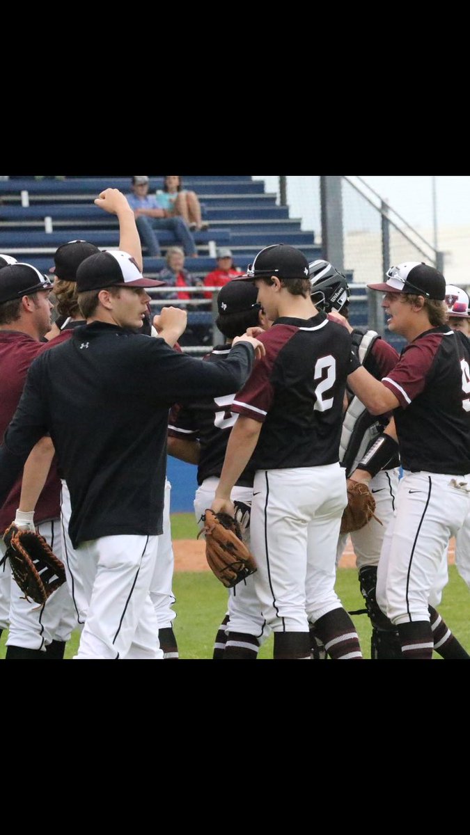 V_townBaseball's tweet photo. More good news for the Vernon Lions Baseball Program... @austin11thomp has been officially hired as an assistant coach. Coach Thompson is a Vernon Alumni and was a volunteer coach this year. https://t.co/DGVV9NMvBU