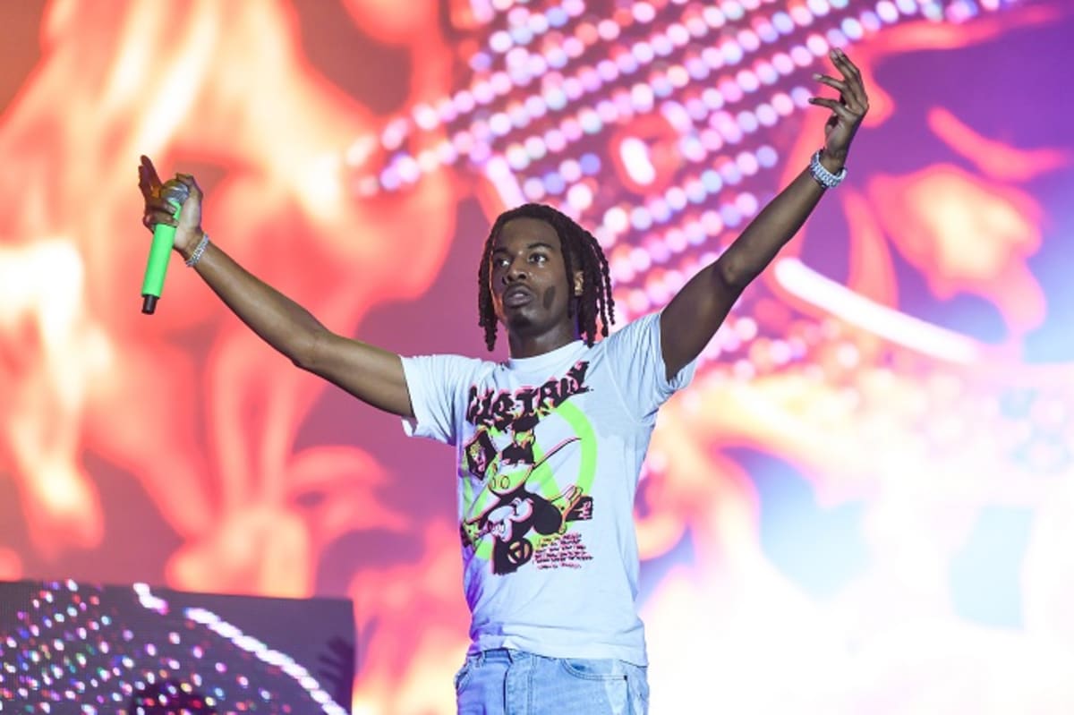ComplexMusic's tweet photo. Playboi Carti is topping Spotify’s US Viral 50 Chart with an unreleased song: https://t.co/ooyjccfgOv https://t.co/PRLuMufucX