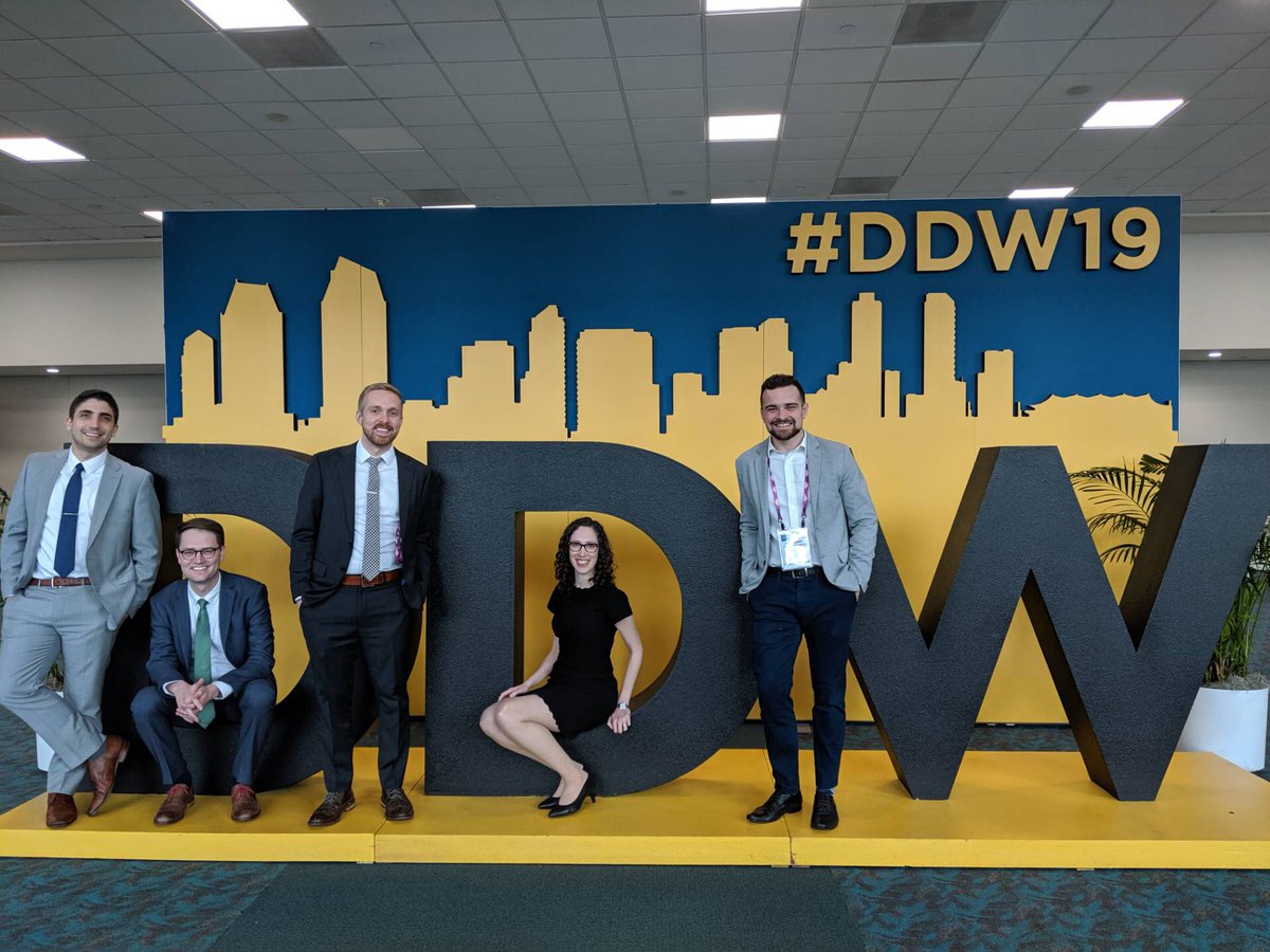 GuiRamosMD's tweet photo. Finishing up #DDW19 with our first #IBDeas photo outside of the Headquarters (aka Mayo 9E Fellows Workroom)! @valerie_heron @KQuinnMD @AdamBledsoeMD @ManuelBragaMD Future of #IBD coming from @MayoClinic #MayoDDW19 https://t.co/VpFa1TdBSe