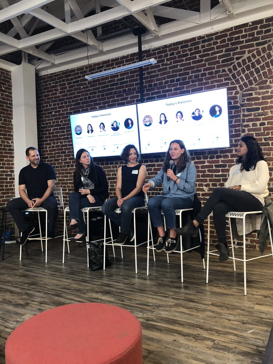 Great panel of awesome women talking about taking your hardware project to the next level. <a href="/kerobinso/">hello</a> <a href="/_shilpikumar/">Shilpi Kumar</a> @penelope_rm  and of course our great male moderator <a href="/mpgeyer/">Mike Geyer</a> of <a href="/fictiv/">Fictiv</a> #hardwaretomasses
