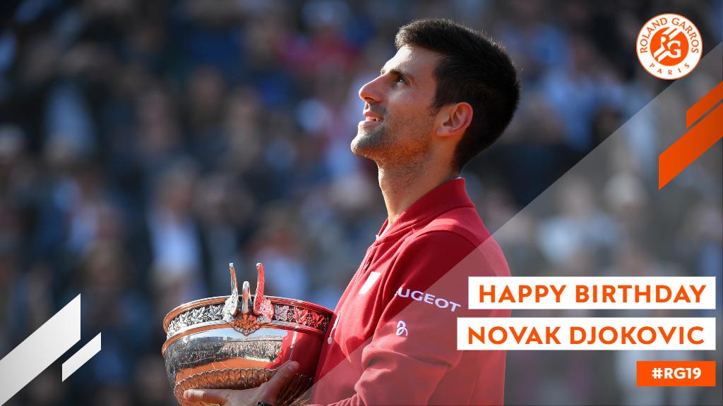 Novak Djokovic 32 ya  nda.

Happy birthday 