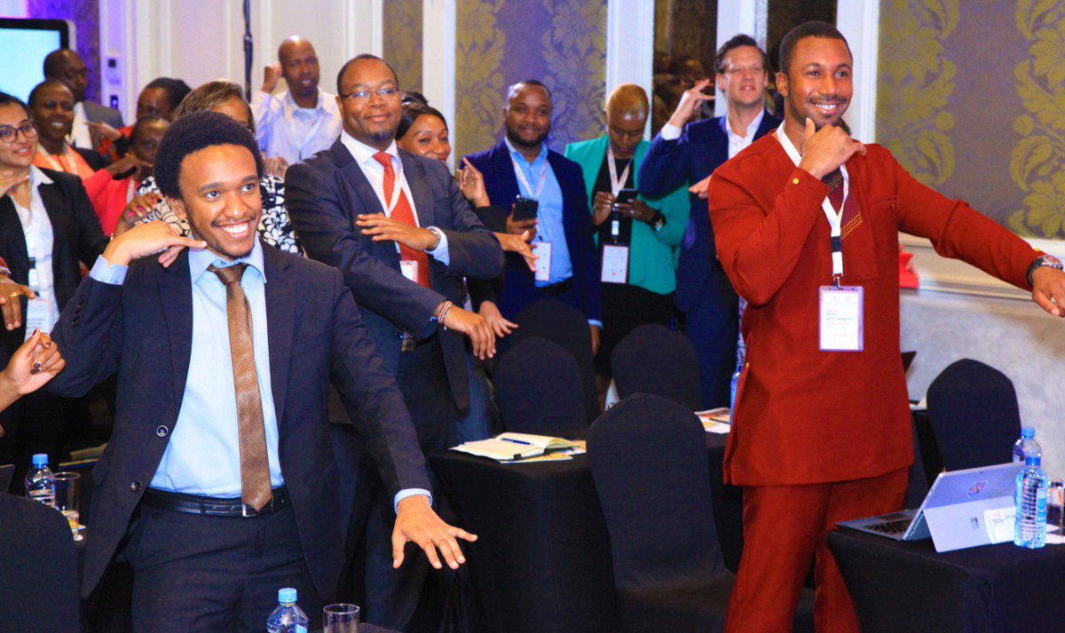 #CIOFintechSummit attendees turn the event floor into a dance floor for a minute because "All work and no play makes Jack a dull boy"
#CIOEA