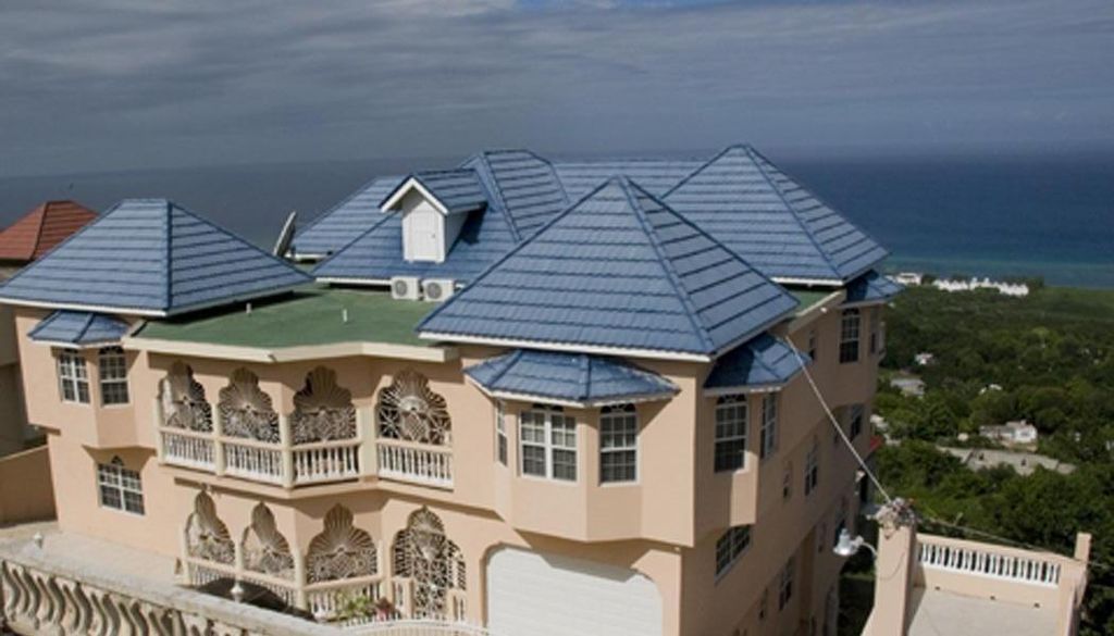 HeightsSea's tweet image. #Sea #View Heights #Villa Montego Bay, is a lovely private #home surrounded by real authentic Jamaican #homes, and luscious countryside.