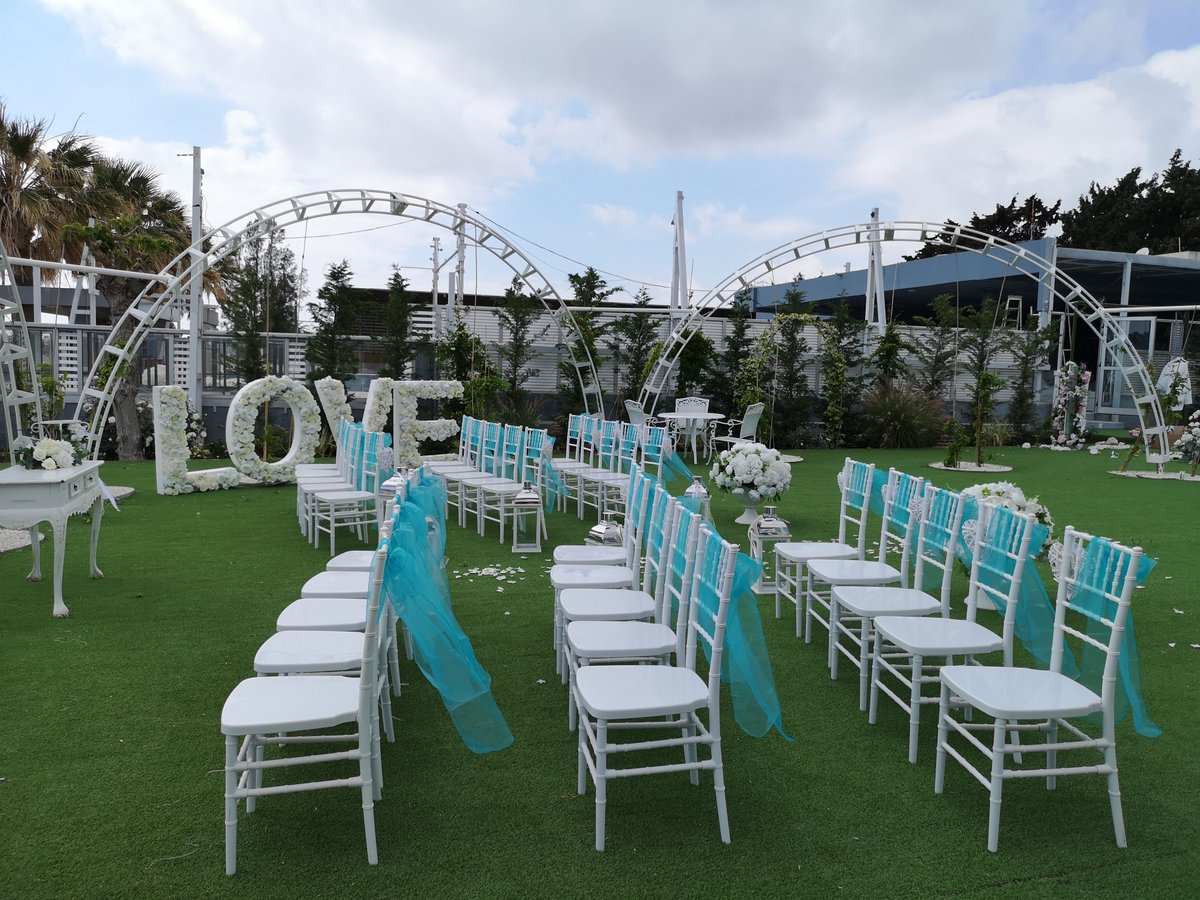 CyprusBus's tweet photo. 🌞 Secret Sea Garden - New Wedding Venue to host your unique ceremony! 🌷 Book Today your special venue with three different ways; 1. leave a message in the inbox, 2. visit the website or 3. drop an email! 🐝 https://t.co/F1WpJlPTmM