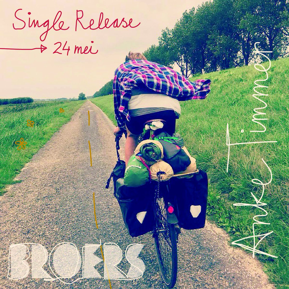 Hoera! Komende vrijdag komt ons nieuwe singletje uit! Die gast op die fiets... dat is dus mijn broer, 1 van de 2. Die heeft ook wel eens houthakkersblousie aan... Running in the family ;-)
#single #release #24mei #broers #nederlandstalig #opfietse #spotify #itunes #opjeradio
