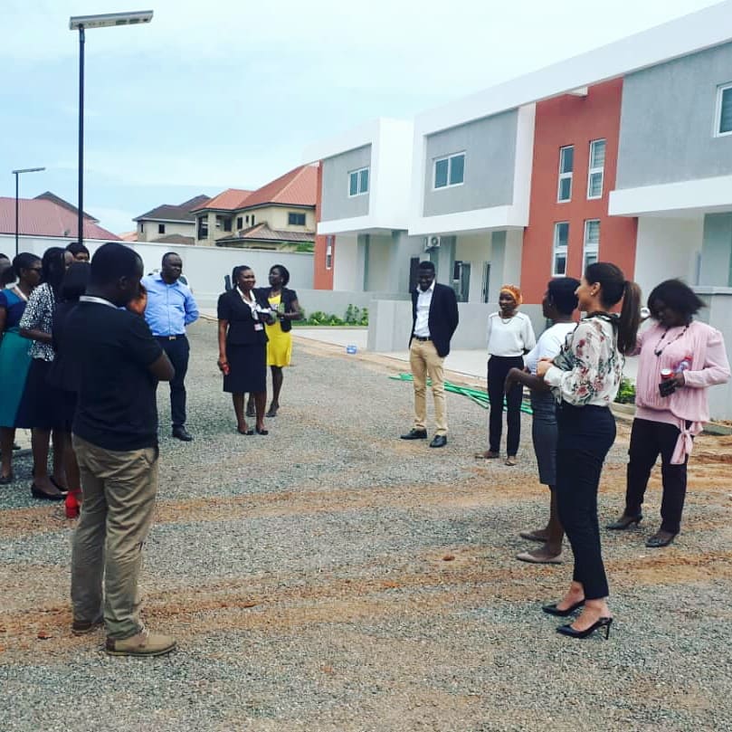 TheGreensGH's tweet photo. Book a visit to @TheGreensGH today! We have great offers on our properties....how about we furnish your house when you buy? Yeah? Contact us to find out more.
info@thegreensgh.com
+233 550 555 000
+233 540 102 102
#TheGreensGh #TheGreensGhana #TheGreens #Community25 https://t.co/t6eiGzy5XR