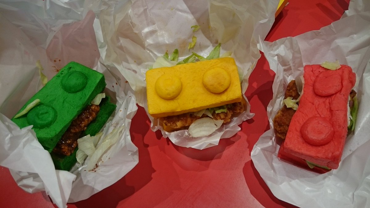 Twitter पर 樹元オリエ 旦那さまもツイートしてたけど 家族で名古屋のレゴランドに行ってきました あのね 子どもたち レゴ好きだから 本当に満喫してた 出来た当初 悪評たってたから心配したけど めちゃめちゃ楽しかったよ 写真はそこで食べたブロック型の