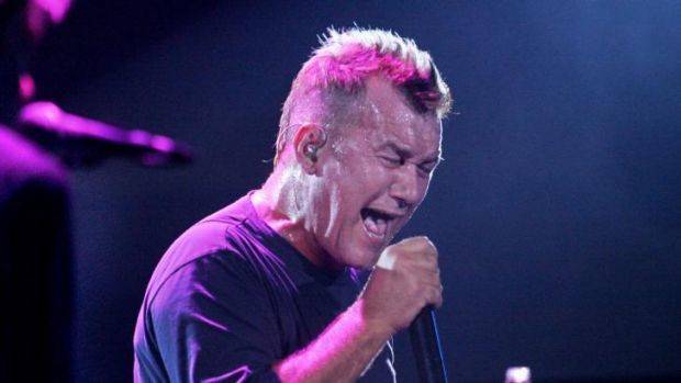 WesternMag1's tweet photo. @JimmyBarnes is coming to #Tullamore in November as part of his new tour. Special guest will be @troycassardaley https://t.co/wgXhydSelA https://t.co/vNEma6v1ed