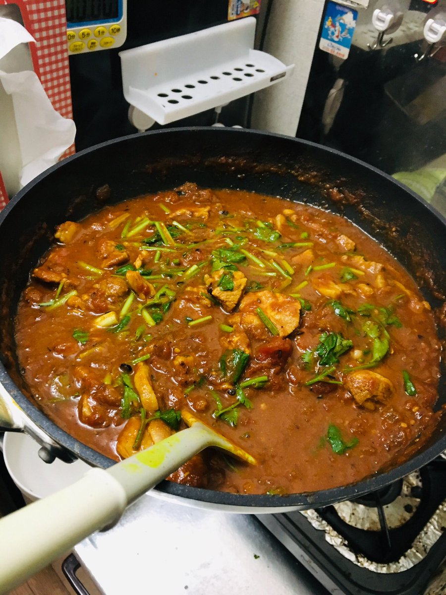 _un_der_bar_'s tweet photo. 自分もカレーの写真上げよっと https://t.co/8cAAsS7Glu