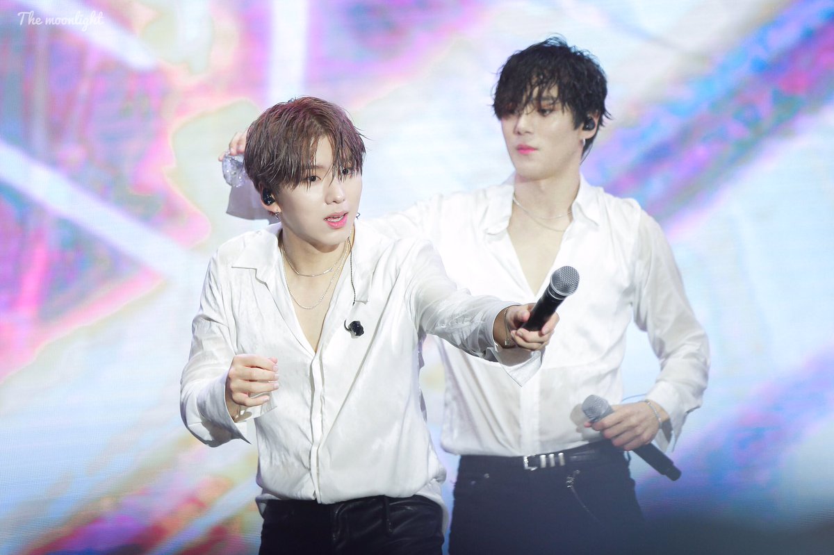 190519 AFMF
#몬스타엑스 #기현 #Kiyhun
#MONSTAX <a href="/OfficialMonstaX/">몬스타엑스_MONSTA X</a>