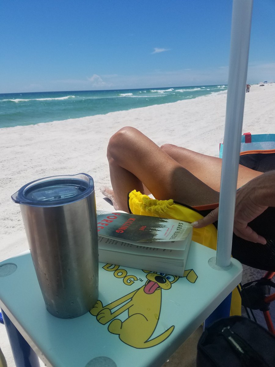 yellowdogtable's tweet image. Looking for the best travel accessory? Look no further. 
#yellowdogtable #Travel #travelaccessory #beach #Veterans #busniess 
yellowdogtable.com