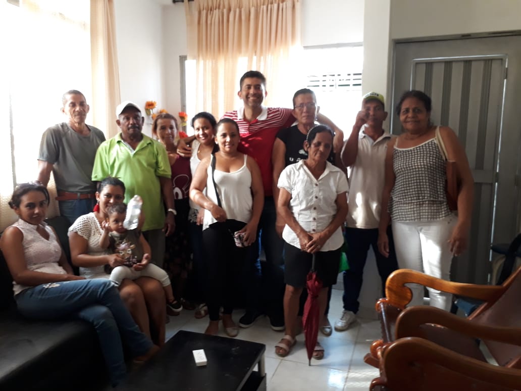 Así mismo, estuvimos festejandocon innumerables #Madres de este municipio su día, en este festejo nos acompañó el candidato al concejo #WilsonSimancas y un grupo de jóvenes en proceso de resocialización.
.
.
.
#TrabajandoPorMiGente