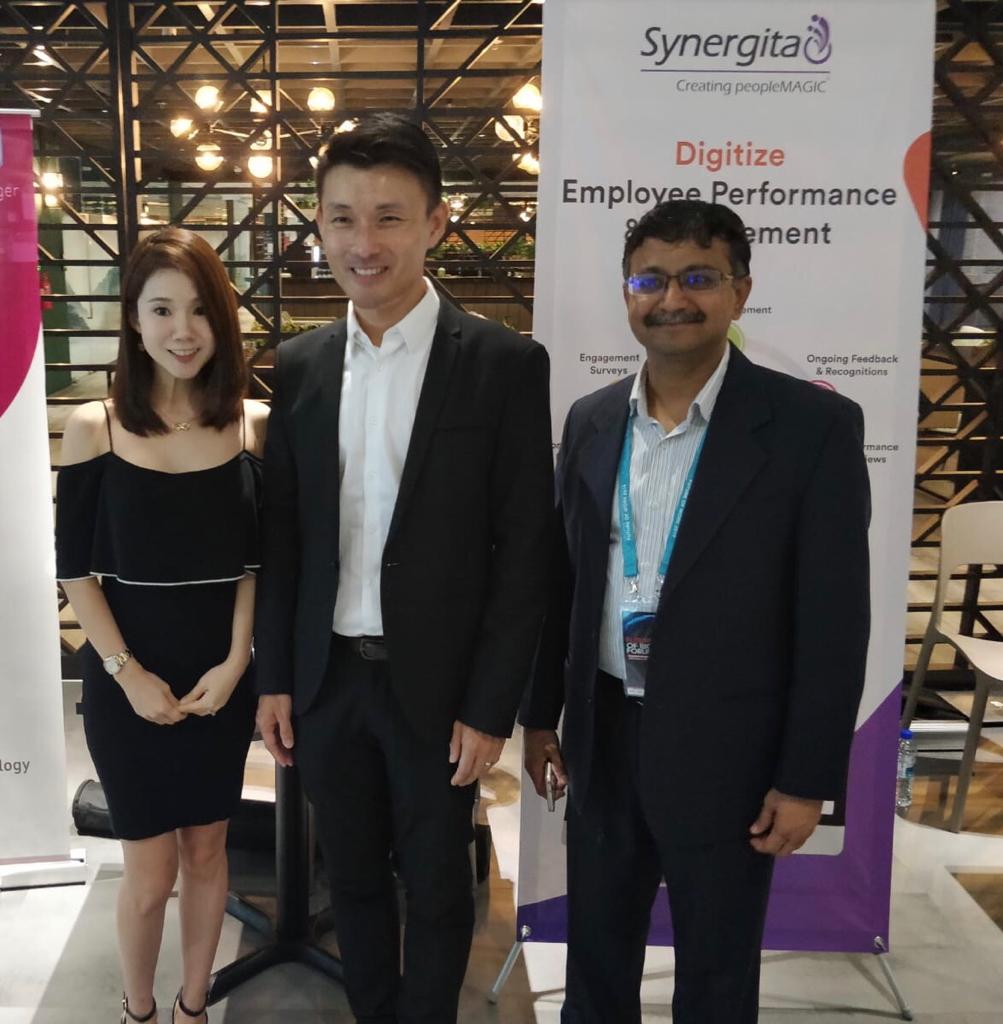 synergita's tweet photo. We are pleased to have Mr @YamKeng dropping by Synergita to have a look at our advanced performance management tool. He is the Guest of Honor at Future of work forum 2019 by #SHRI Singapore
#HRTech #HRTool #AdvancedHRSoftware @shankarnrk https://t.co/8I6RTQXEbI