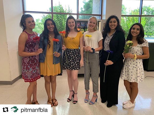 PitmanPride's tweet photo. #Repost @pitmanfbla with @get_repost
・・・
YOUR 2019-2020 Pitman FBLA Officer Team
President - Joelle Lok
Co-VP Simone Samra
Co-VP Jenna Wisler
Secretary - Isabella Malm
Treasurer - Maryann Godje
Historian - Michelle Moshirnia
Ex-Officio - Kyle Tran
Go… https://t.co/GSf42LdDq0 https://t.co/fFA2wgFRdB