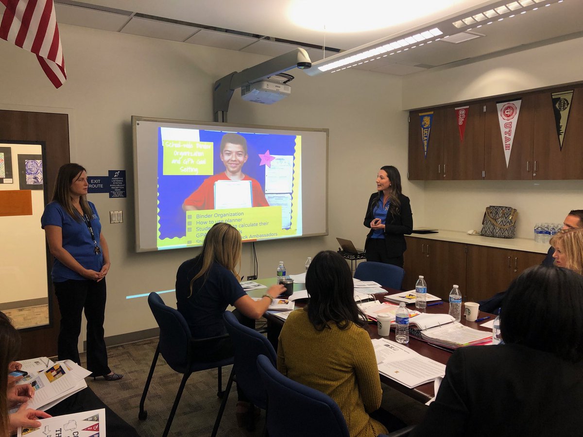 Kraemer Middle School AVID Co-Coordinators, Paige Stills and Beth Mazurier, helped to facilitate and amazing day and lead the school in becoming an AVID National Demonstration School!