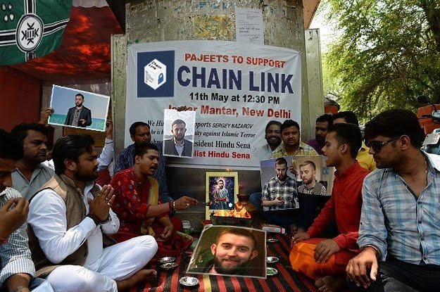 AlexisAiono's tweet photo. bullish on $link @chainlink just for their chanology / memeology alone #whenmainnet https://t.co/MgFvdXtlph