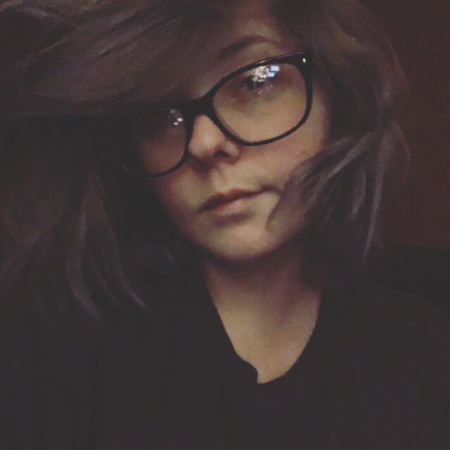 CurrencyPale's tweet photo. Be my hair sLave look at it . Desire to touch it . Compliment me and fall in love with it . If you really want to show your love for it comesithmeto store inpersonir via cams andbuy theoroducts for it your choice 💕 https://t.co/tbkEo0hiTc