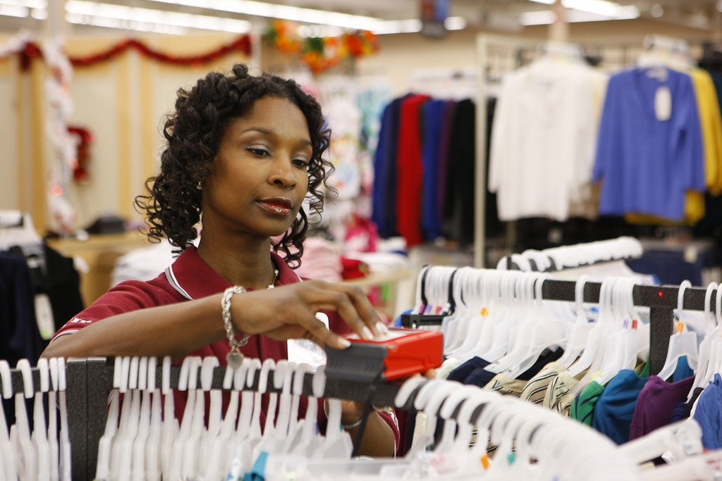 RGIS_UK's tweet image. RGIS offer the experienced resources to take the pain out of that move or new store setup. #rgis #teamrgis #storeconversion #overnightinstallation #preparingmerchandise #storedevelopment #resources #setup #newstore rgis.co.uk/case-studies/g…