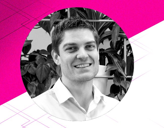 EMA_Nrthn's tweet photo. The Gig Economy: A Fresh Perspective On Your People Strategy And The Future Of Work w/ James Fuller, Chief Executive Officer – Hnry #DigiX19 https://t.co/YYrVlfH54a
