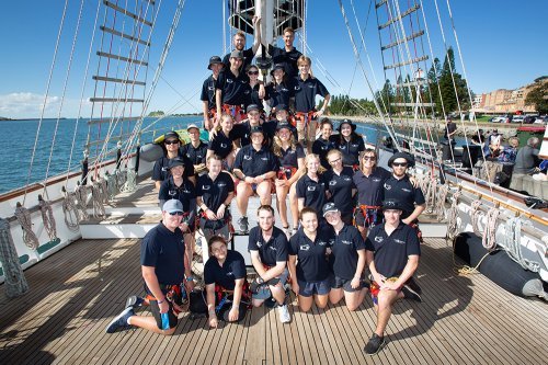 Navy Cadet enhances leadership skills in STS Young Endeavour bit.ly/2VUUhRW #AusNavy #NavyDaily