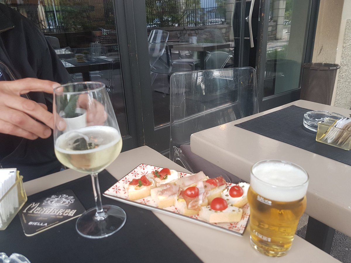 marikevdleeden's tweet image. Het is heerlijk in Italië,  we genieten en kunnen nu de lekkerste risotto zelf maken #kookles