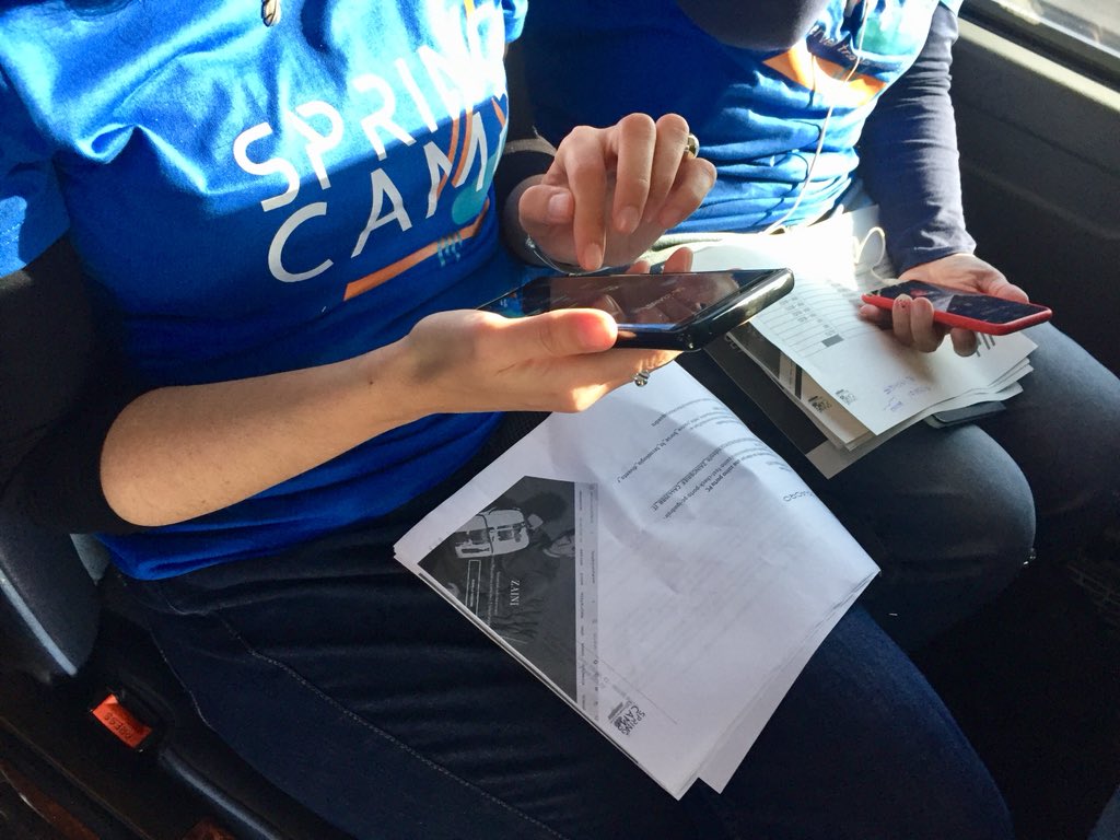 sandrasipioni's tweet photo. @timbusiness #TIMSpringCamp le squadre al lavoro Prossima tappa: break All’autogrill previsto tra un’ora e mezza. Stay tuned! https://t.co/yo4fIN2rmj