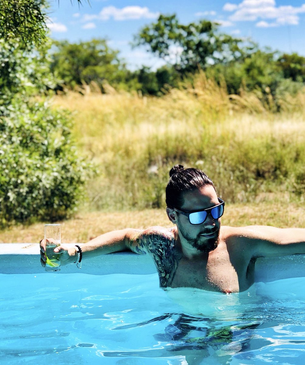 BrentLindeque's tweet photo. Because Game of Thrones is over... and Summer is coming. #ForTheSun https://t.co/4BiXopHT9H