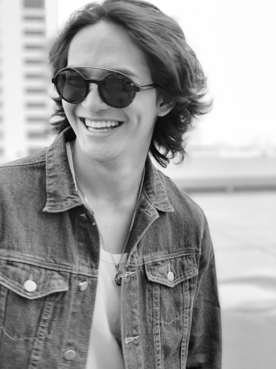 Rurumadrid8's tweet photo. “Be happy, It drives people crazy.” https://t.co/pPQHbeqN5r