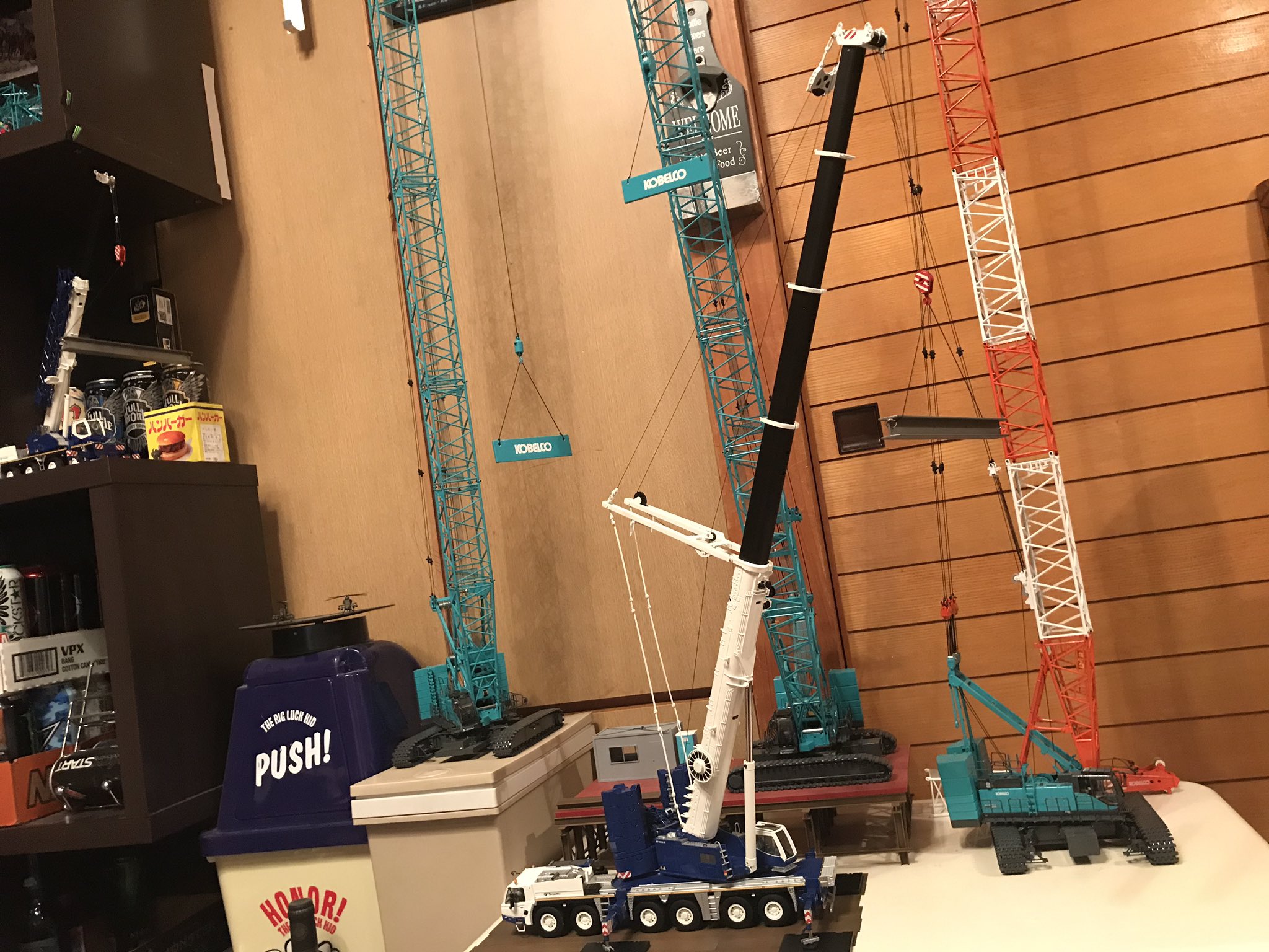 TADANO ATF 400G6 クレーン模型 Tadanoタダノ ATF 400G-6 モバイル